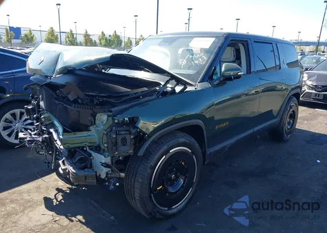 2025 Rivian R1S Ascend Tri Motor Max Pack/Premium Tri Motor Max Pack z USA, uszkodzony, nr VIN 7PDSGCBP4SN059406